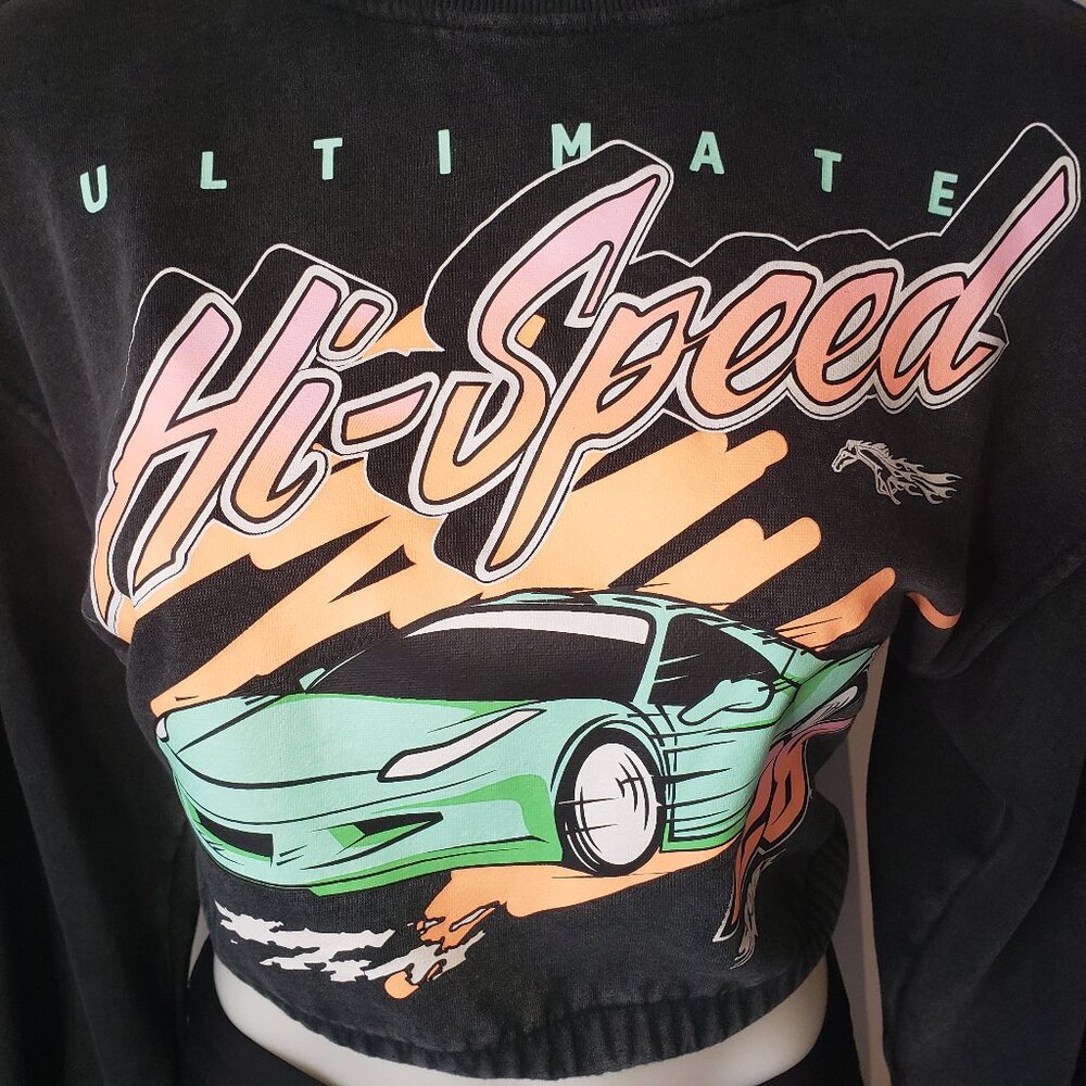 Ultimate Hi Speed 28 Sports Car 80s 90s Grey Racing Crop Sweatshirt